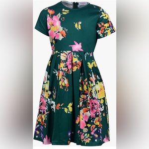 Brand-New w Tags Girls Floral Dress - Size 8